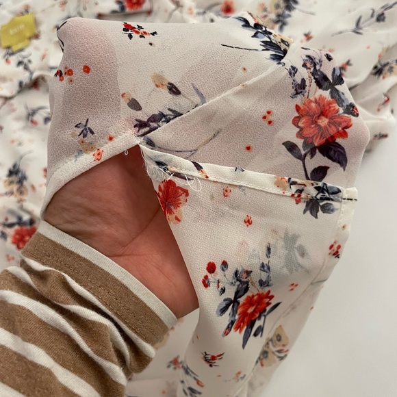 Anthropologie Maeve Dellaroe Floral Button-down size S - Picture 12 of 12
